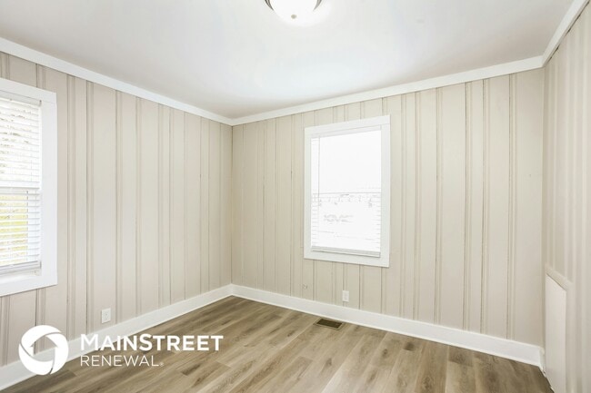 Building Photo - 6067 Bettcher Ave