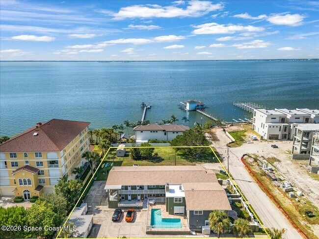 Building Photo - 154 Crescent Beach Dr