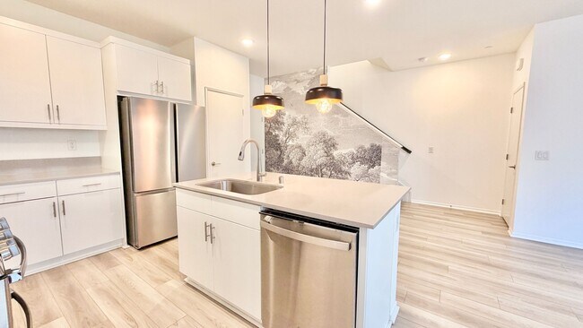 Building Photo - 320 Citrine Trl