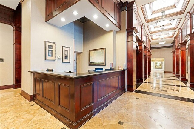 Building Photo - 3334 Peachtree Rd NE