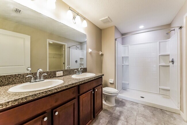 Building Photo - 1516 Climbing Dayflower Dr