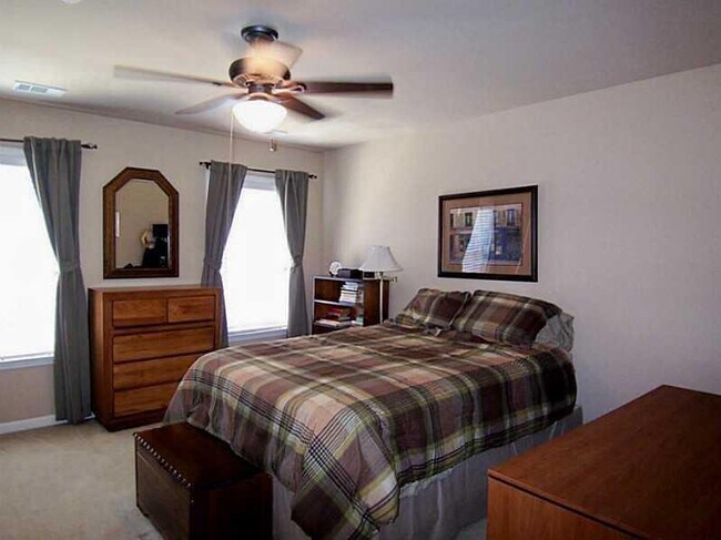 Building Photo - 6128 Prestwood Dr