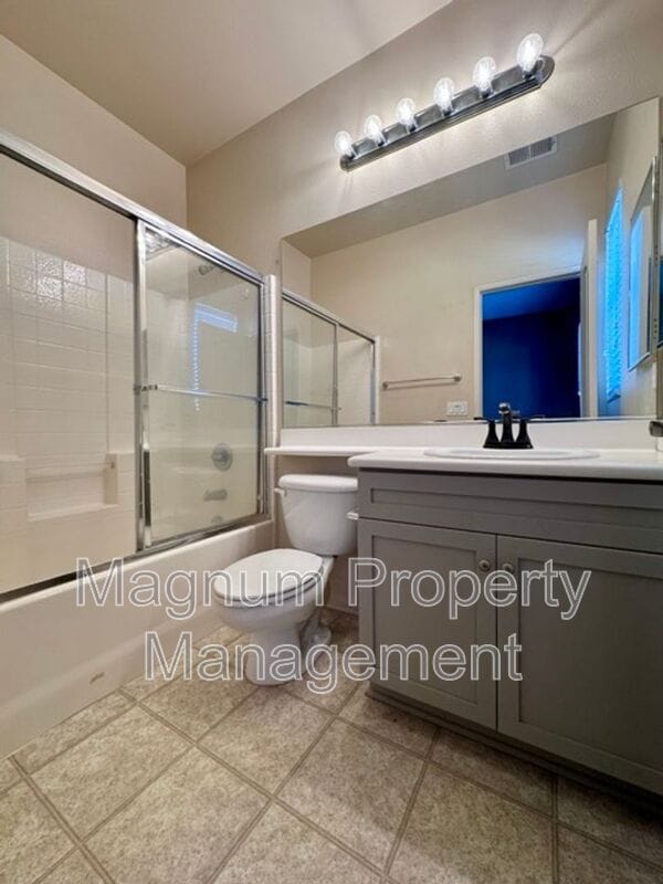 Building Photo - 30505 Canyon Hills Rd