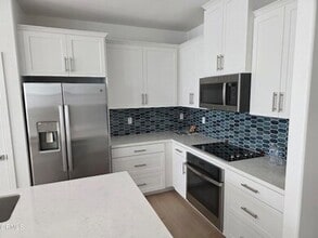 Building Photo - 8329 Gabrielino Ct