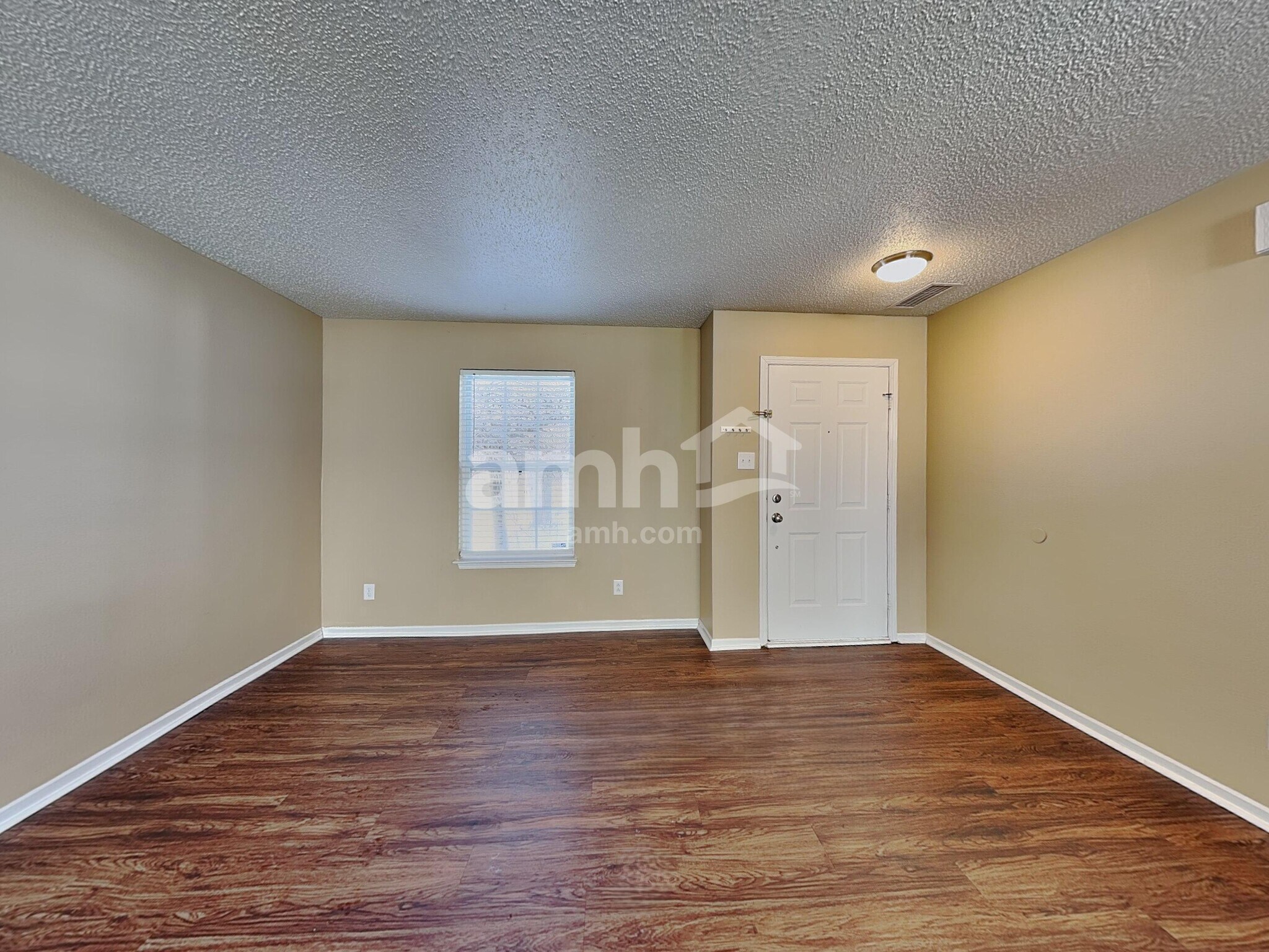 Building Photo - 9915 Sapphire Berry Ln