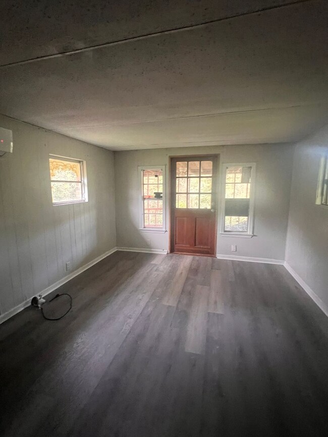 Building Photo - OPEN HOUSE TUESDAY: Lafayette 2 Bedroom 2 ...