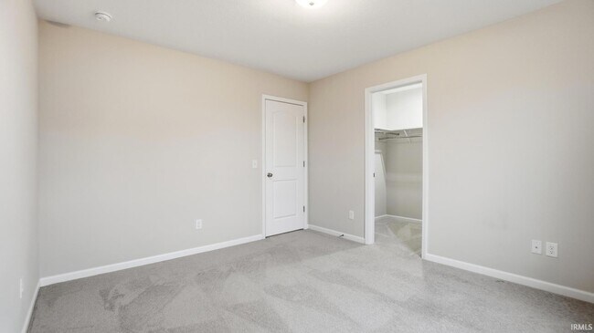 Building Photo - 3597 Canal Square Dr