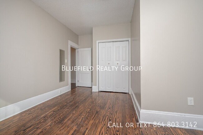 Building Photo - 780 Rutledge St