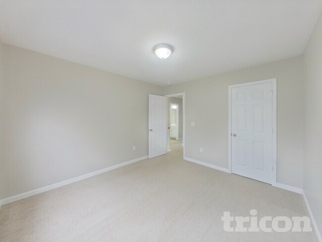 Building Photo - 324 Archway Ct