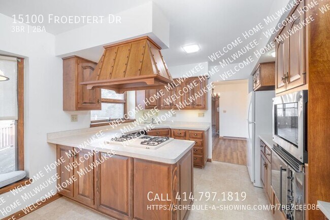 Building Photo - Discover the charm of living in Elm Grove ...