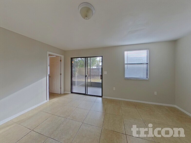 Building Photo - 5843 59th Way N