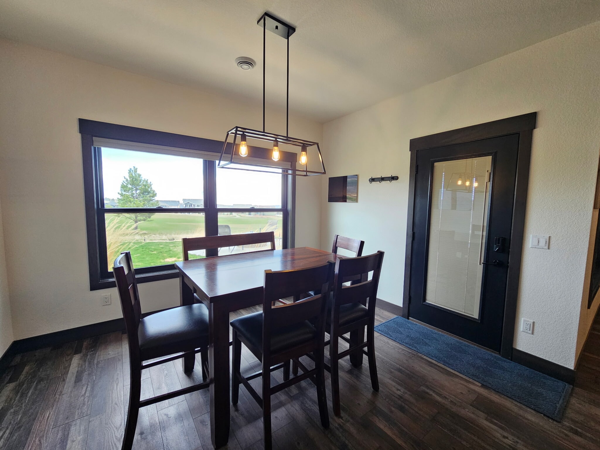 Building Photo - 7994 Brooks Loop