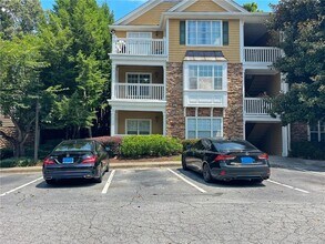 Building Photo - 233 Bentley Pl