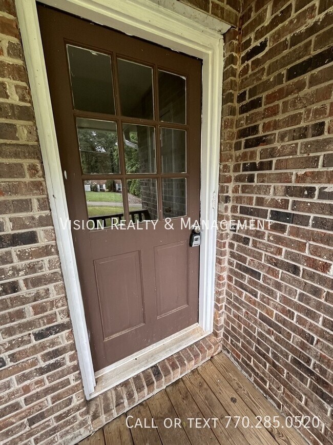 Building Photo - 55 S Greenwood Dr