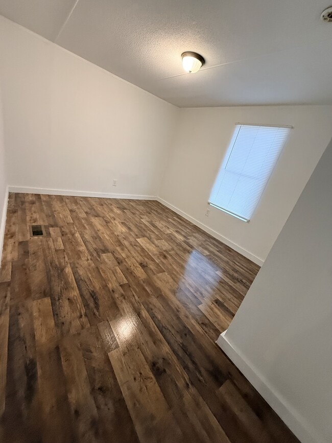 Building Photo - 4100 Sherry St