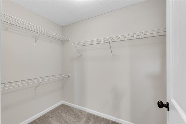 Building Photo - 2164 Savannah Dr