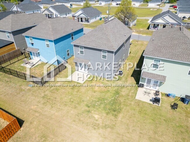 Building Photo - 134 Barbara St