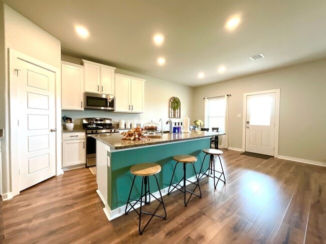 Building Photo - 10583 Pablo Way
