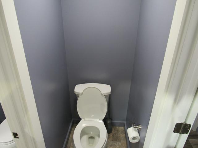 Building Photo - $1,600 - 2 Bed / 1.5 Bath House on Caney Fork with Stunning Landscaped Gardens