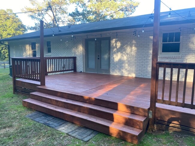 Building Photo - 3174 Double Springs Rd