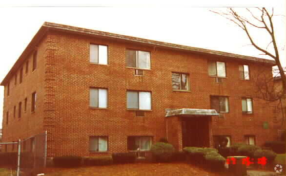 Primary Photo - Kendall Green Condominium Ii