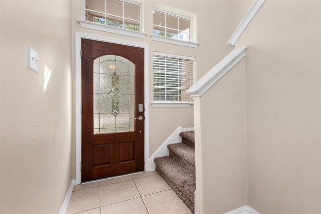 Building Photo - 19 E Twinvale Loop