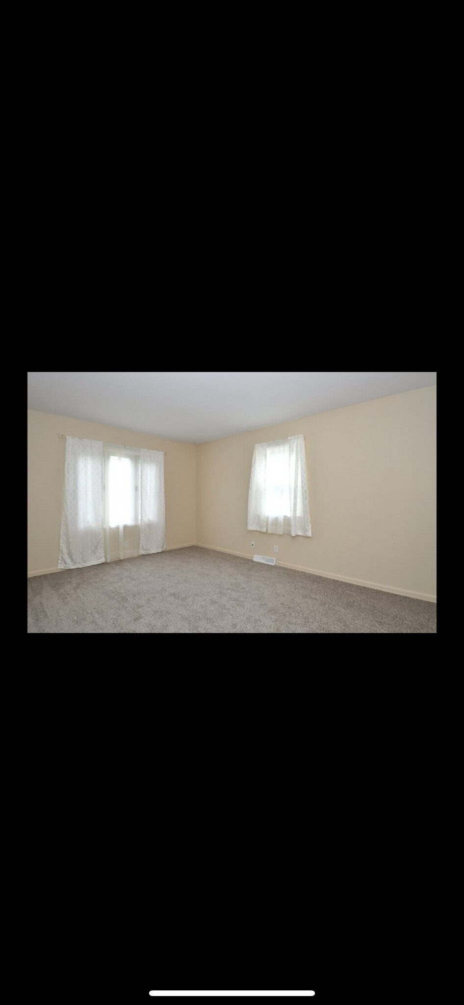 Building Photo - 3744 S 87th St