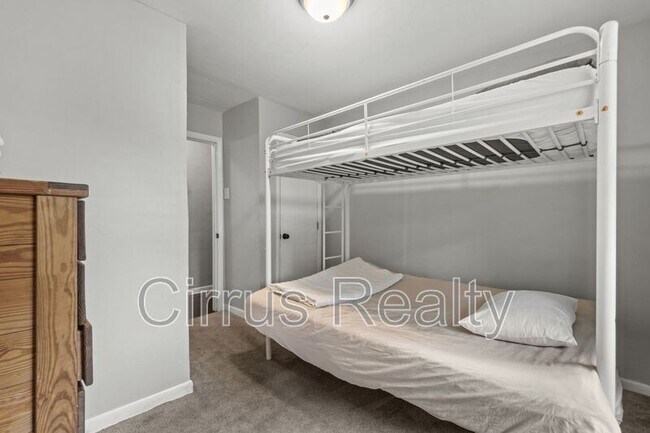 Building Photo - 860 Morgan Trail