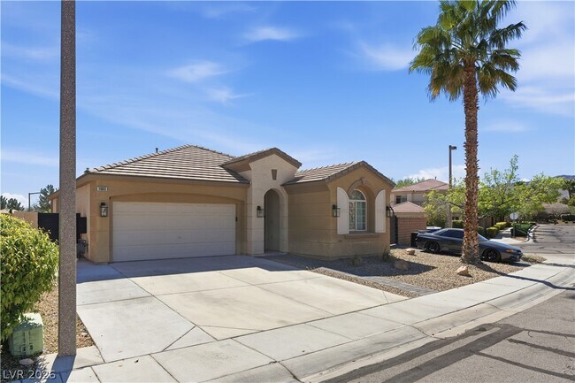Building Photo - 11063 Pegasus Dr