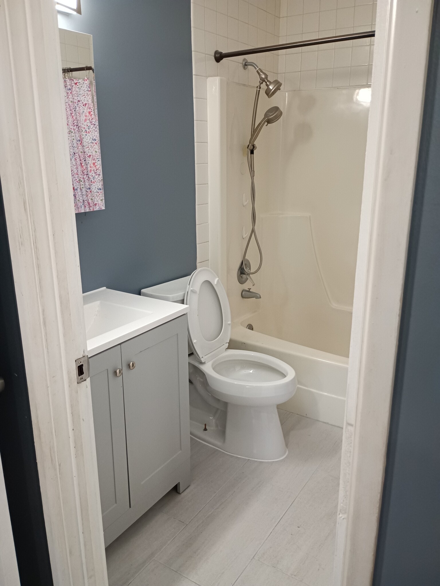 Bathroom 1 - 1206 E Fairview St