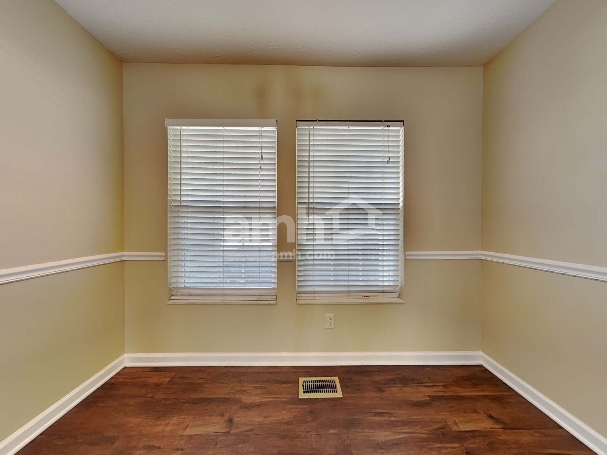 Building Photo - 1153 Reveres Run