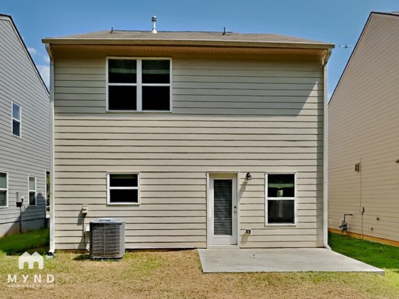 Building Photo - 5057 Rapahoe Trail