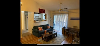 Building Photo - 401 Berryfield Ln