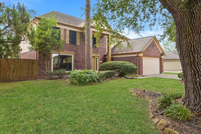 Primary Photo - 630 Hawthorn Pl