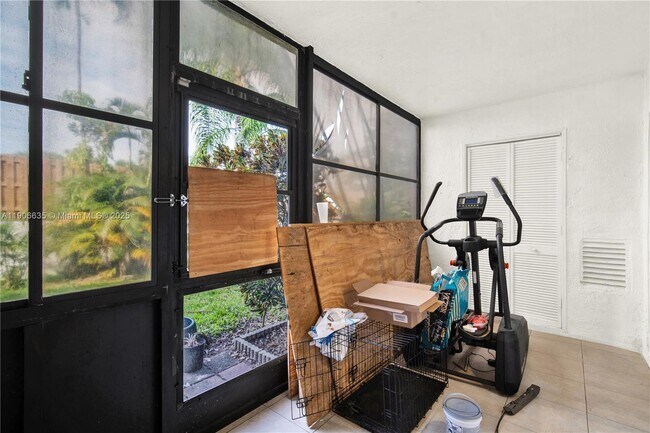 Building Photo - 1150 N Liberty Ave