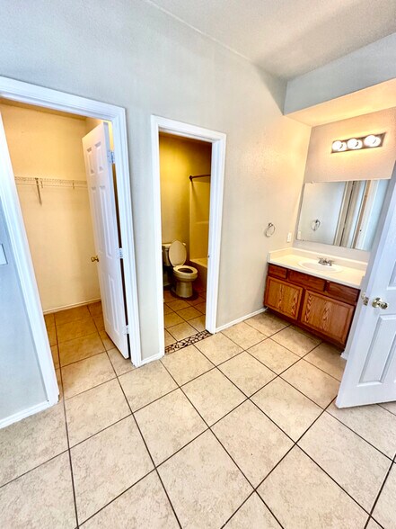 Building Photo - 15315 Kamary Ln