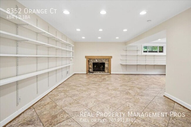 Building Photo - 8352 Orange Ct