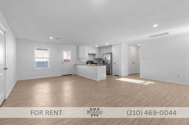 Building Photo - 2024-built 4-bedroom home under $1,600 near Culebra, Government Canyon, SeaWorld, Northwest Vista...