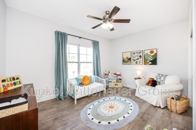 Building Photo - 2624 Beacon Point Ct