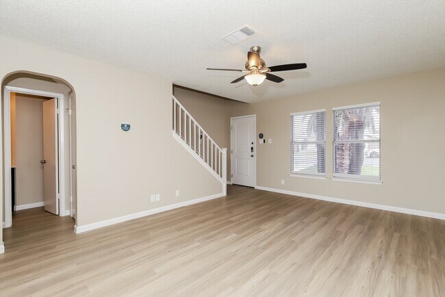 Building Photo - 5830 Summer Fest Dr