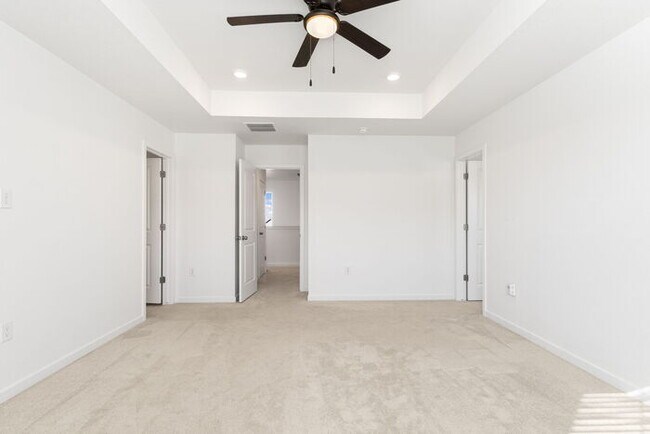 Building Photo - Charming 3 beds 2 baths in Commerce City! ...