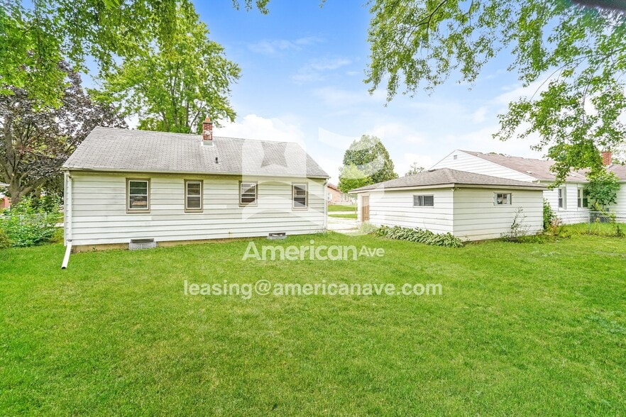 Building Photo - 4635 N 66th St