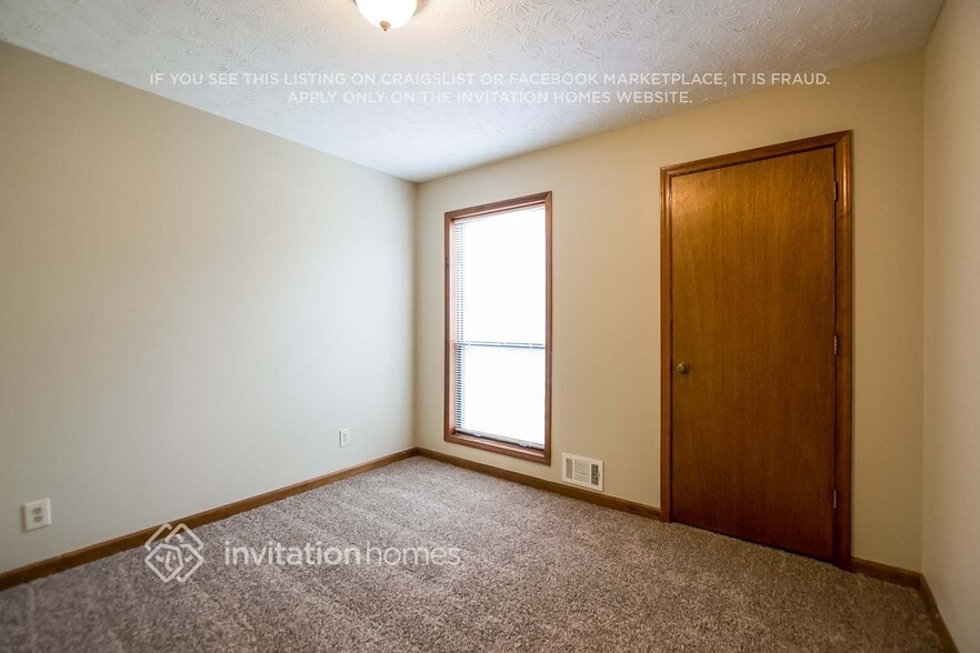 Building Photo - 1100 Spring Pl