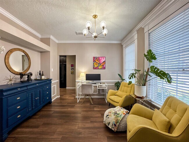 Building Photo - 1804 San Jose St