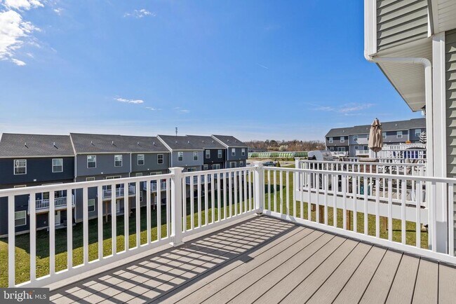 Building Photo - 29 Millrace Ct