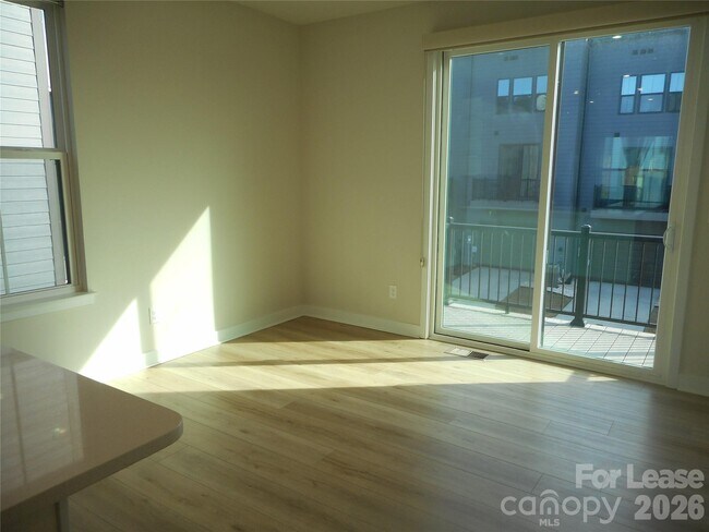 Building Photo - 3121 Coquina Ln