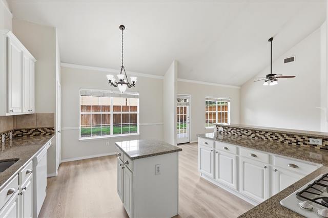 Building Photo - 105 Dorsett Dr