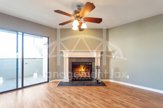 Building Photo - 5615 San Juan Ave