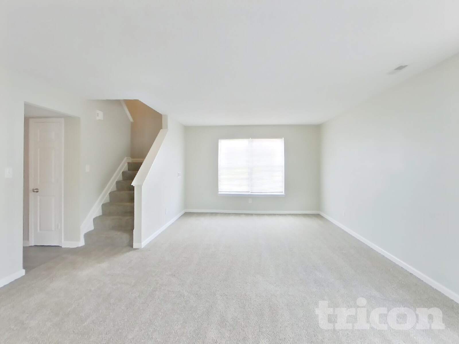 Building Photo - 9546 Gull Lake Dr