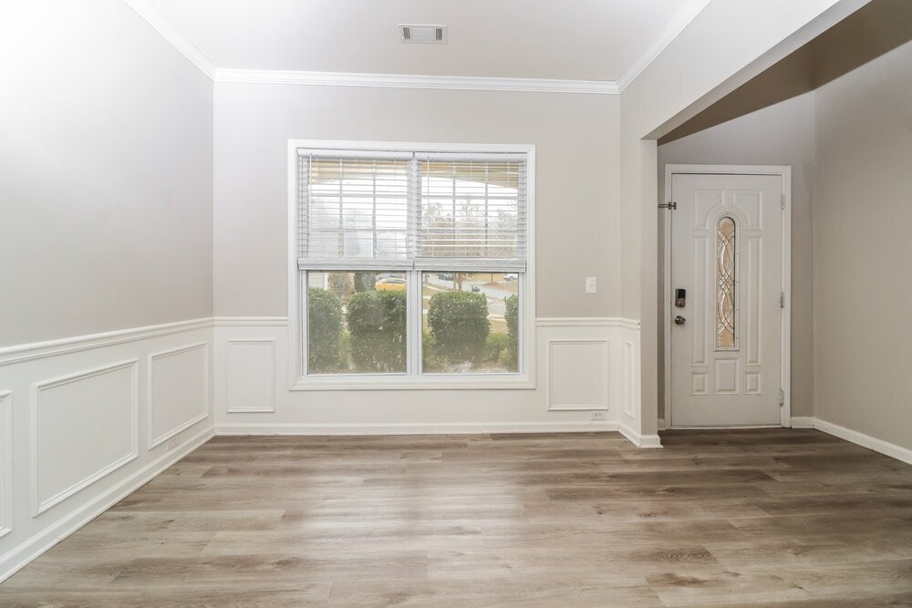 Building Photo - 3643 Uppark Dr